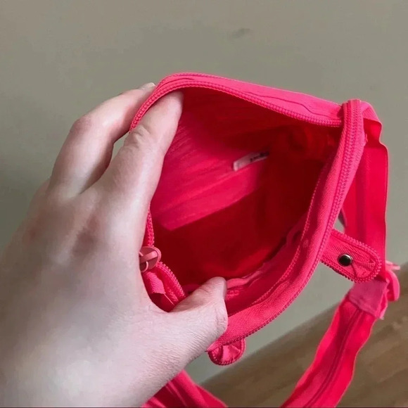 Zipit Zipper Monster Crossbody Bag Girls Small Pink Zip Top Adjustable - Picture 12 of 13